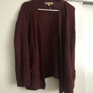 MAROON KNITTED CARDIGAN